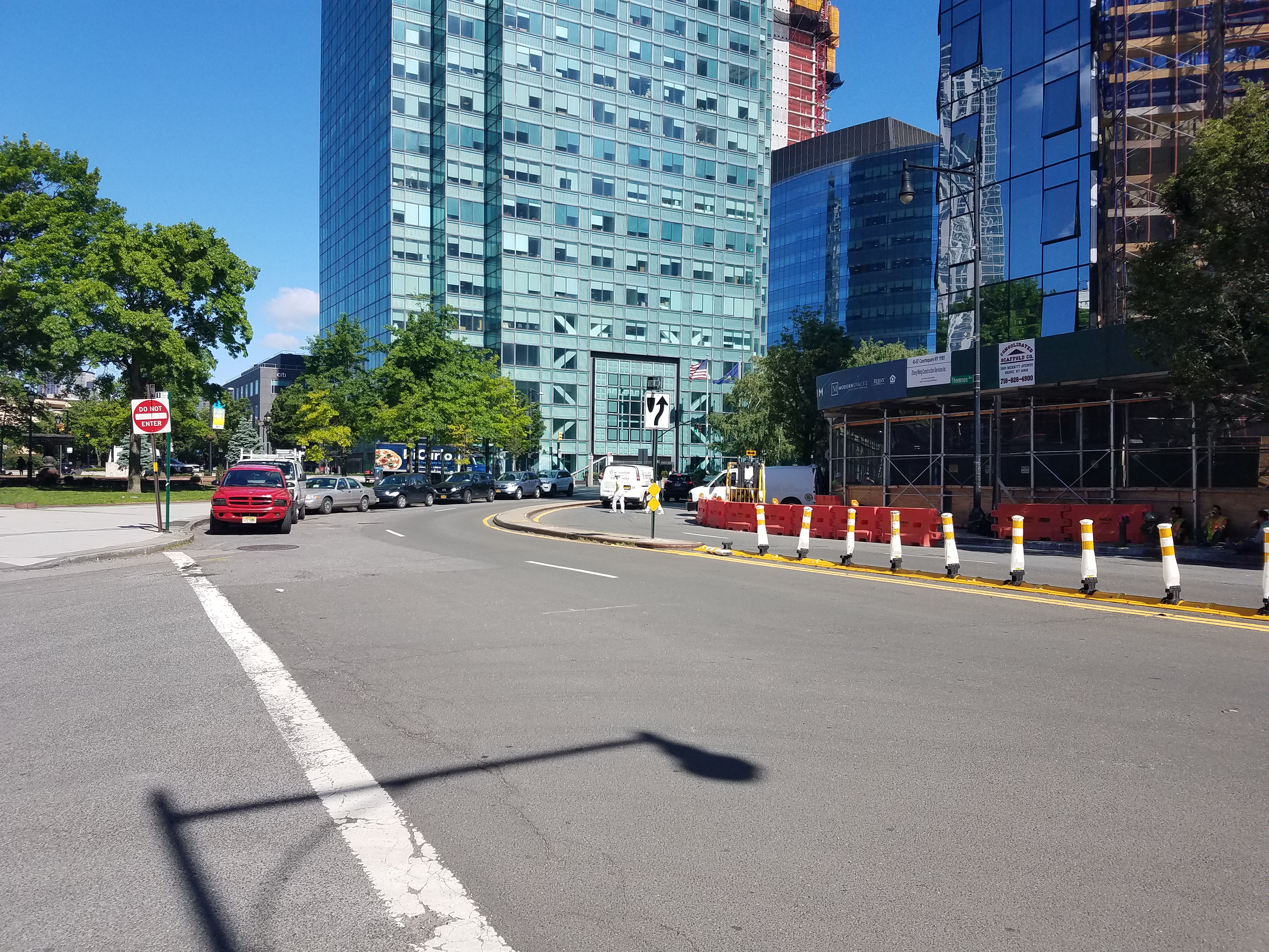 View on Thomson Ave from 2019 looking north toward Jackson Avenue.